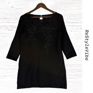 WHITE HOUSE BLACK MARKET Women’s Size S Dress Mini Length Long Sleeve Lace